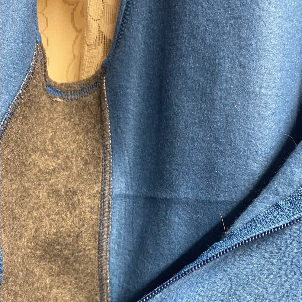 Columbia Royal Blue and Charcoal Vest with Zip Front Pockets - Picture 4 of 7